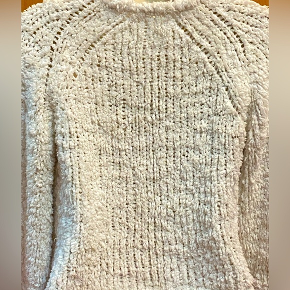 EUC cropped teddy sweater,Free People,cream distress knit,bell sleeves,V neck,XS - Picture 11 of 14